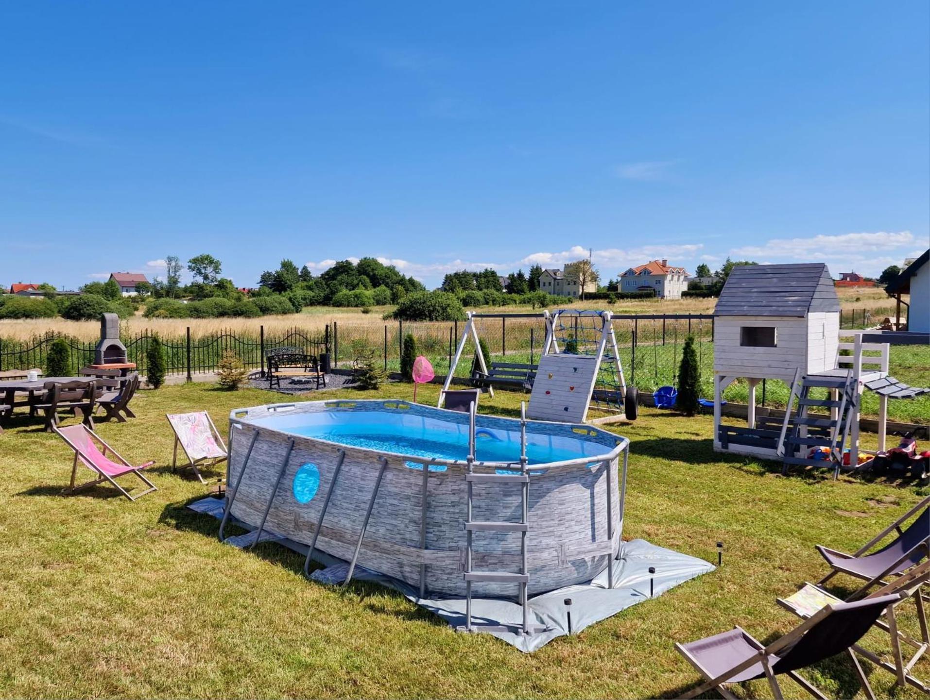 Diamenty Baltyku Domki Wakacyjne Balia Z Jacuzzi Mielenko Ngoại thất bức ảnh