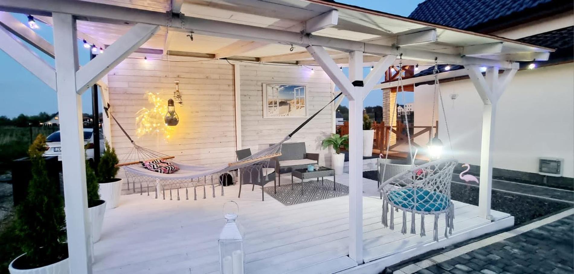 Diamenty Baltyku Domki Wakacyjne Balia Z Jacuzzi Mielenko Ngoại thất bức ảnh